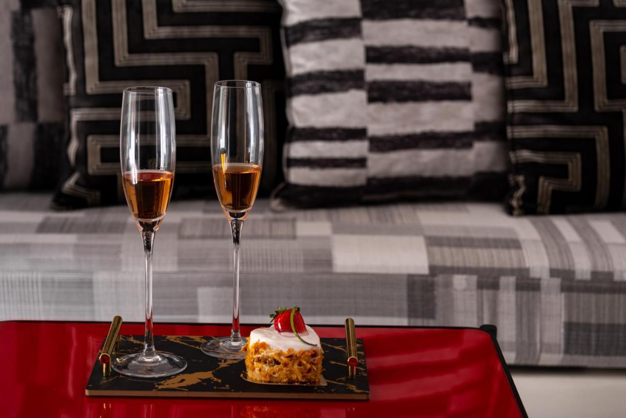 Saint Sin Suites - Adults Only Imerovigli  Zewnętrze zdjęcie