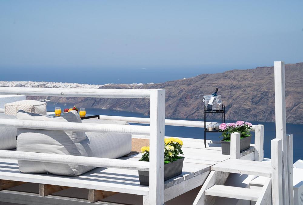 Saint Sin Suites - Adults Only Imerovigli  Zewnętrze zdjęcie